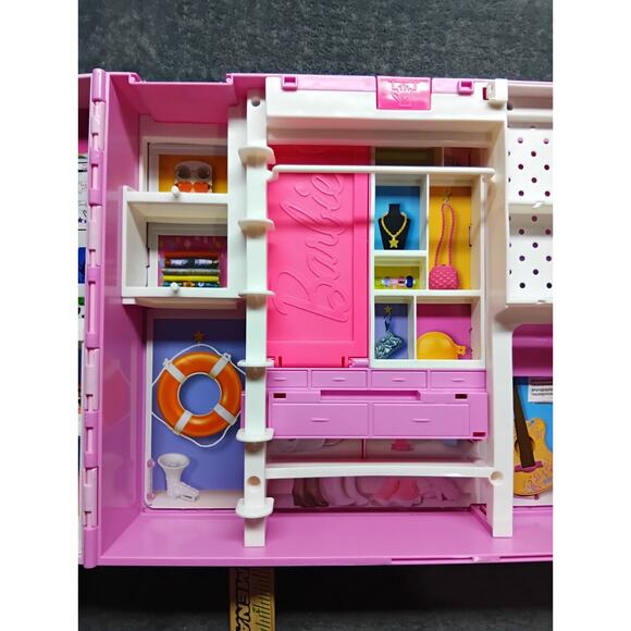 Barbie Doll Dream Closet Storage Case - Picture 5 of 6
